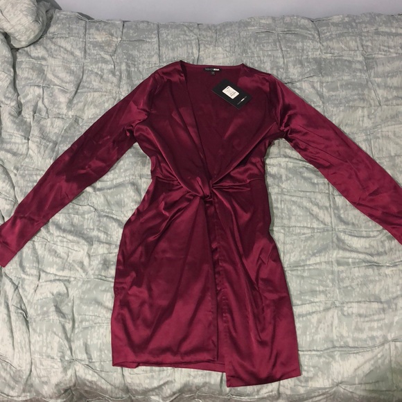 Fashion nova dress - Picture 2 of 5